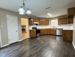 2141 Redwing Way in Round Rock, TX - Building Photo - Building Photo