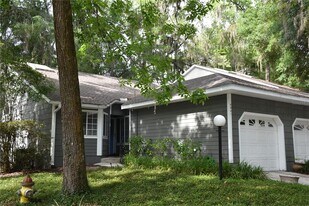 4941 SW 10th Ln in Gainesville, FL - Building Photo