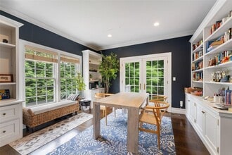 19 Rock Hill Ln in Scarsdale, NY - Building Photo - Building Photo