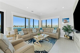 247 Pescayo Ave in Marathon, FL - Building Photo - Building Photo