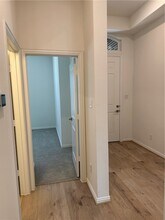 6222 Greenville Dr in College Station, TX - Foto de edificio - Building Photo