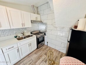 318 Sugar Loaf Dr in Palmdale, CA - Building Photo - Building Photo