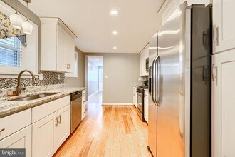 2229 Eastern Ave in Baltimore, MD - Building Photo - Building Photo