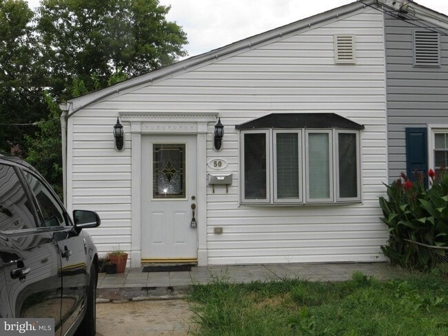 property at 50 E Reed Ave