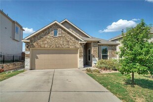 5613 Arbor Hill Ln in Austin, TX - Building Photo