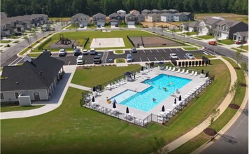 859 McKenzie Pk Ter in Wendell, NC - Foto de edificio - Building Photo