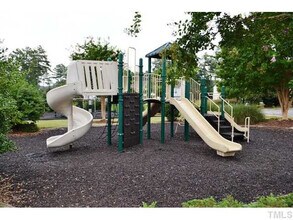 124 Ruby Walk Dr in Morrisville, NC - Building Photo - Building Photo