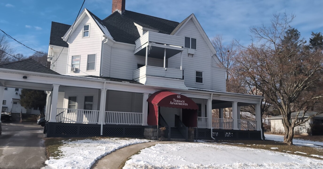 66 Terrace Ave in Naugatuck, CT - Building Photo