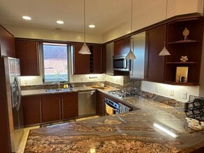 1490 Essex St in San Diego, CA - Foto de edificio - Building Photo