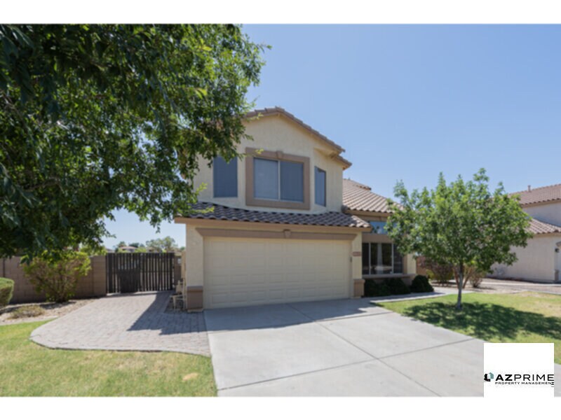 1255 Western Skies Dr in Gilbert, AZ - Building Photo