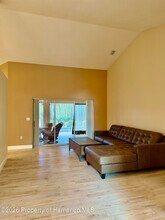 9448 Tooke Shore Dr in Spring Hill, FL - Building Photo - Building Photo