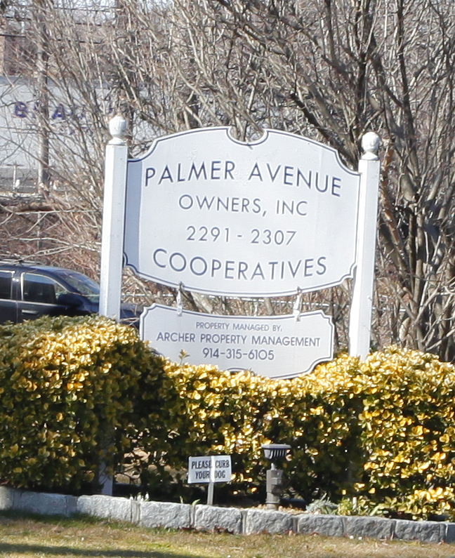 2291-2307 Palmer Ave in New Rochelle, NY - Foto de edificio - Building Photo