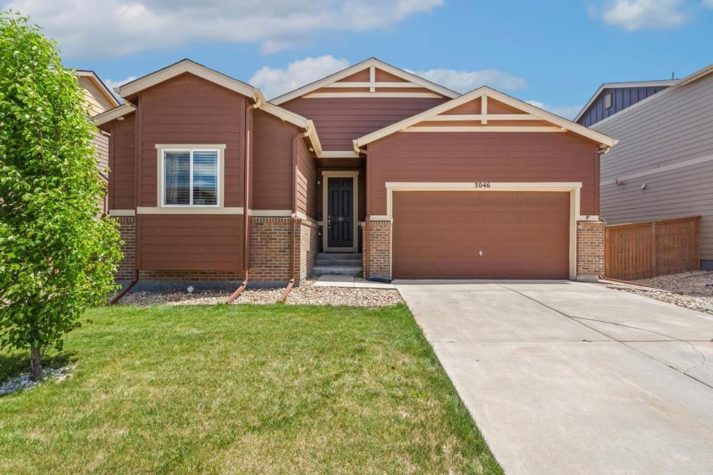 3046 Crux Dr in Loveland, CO - Building Photo