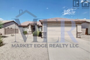 8016 W Whyman Ave in Phoenix, AZ - Building Photo