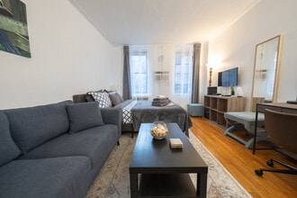 1422 2nd Ave in New York, NY - Building Photo - Building Photo