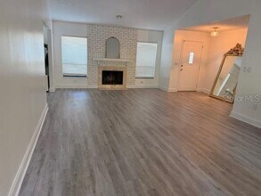 3410 Cullendale Dr in Tampa, FL - Building Photo - Building Photo