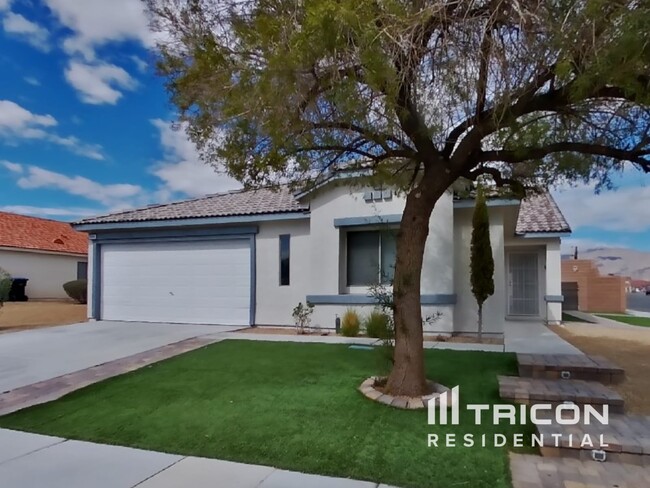 508 Country Hill Dr in North Las Vegas, NV - Building Photo - Building Photo