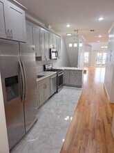 83 Pamrapo Ave in Jersey City, NJ - Foto de edificio - Building Photo