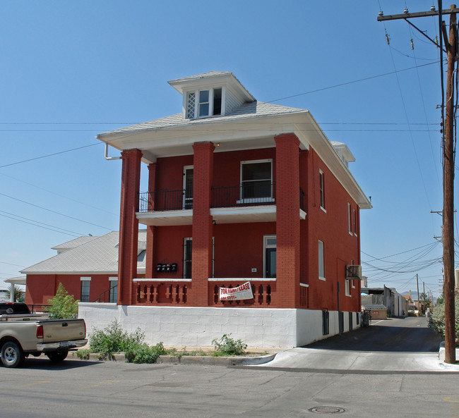 Newman House in El Paso, TX - Building Photo - Building Photo