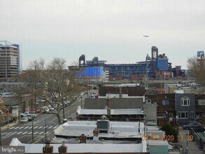 2700 S 10th St in Philadelphia, PA - Building Photo - Building Photo