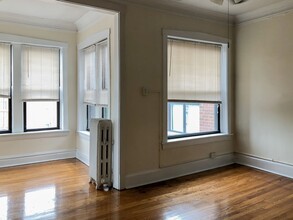 2862 N Clark St, Unit 2876-3 in Chicago, IL - Building Photo - Building Photo