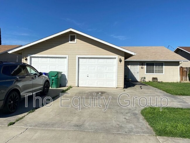 property at 1035 N Wisconsin Way