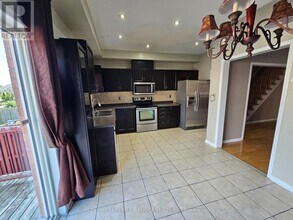 67 Portrush Trail in Brampton, ON - Building Photo - Building Photo