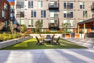 Arlo in Seattle, WA - Foto de edificio - Building Photo