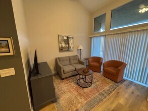 1007 Stonegate Dr in Auburn, AL - Building Photo - Building Photo