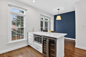 504 N Thomas St in Arlington, VA - Building Photo - Building Photo