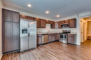 12624 Pond View Rd in Zimmerman, MN - Building Photo