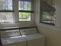 105 Cochran Rd photo'