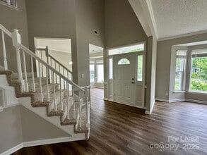13809 Stephendale Dr in Charlotte, NC - Building Photo - Building Photo