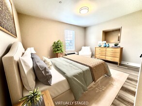 Violet Estates Active Adult 55+ Community in Poughkeepsie, NY - Foto de edificio - Building Photo