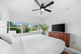 9189 Abbott Ave in Surfside, FL - Building Photo - Building Photo