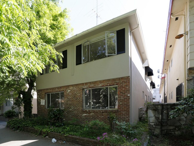 1712 O St in Sacramento, CA - Building Photo - Building Photo