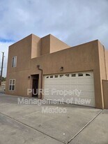 3900 N Butler Ave in Farmington, NM - Building Photo