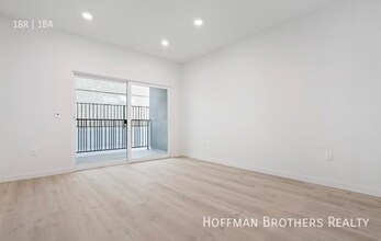 8444 Columbus Ave, Unit 305A in Los Angeles, CA - Building Photo - Building Photo