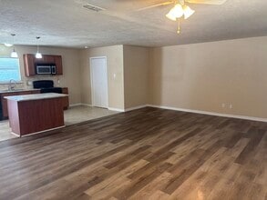 474 Sweetbriar Dr in Lewisville, TX - Building Photo - Building Photo