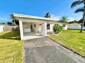 2370 NE 4th Ave in Boca Raton, FL - Building Photo - Building Photo