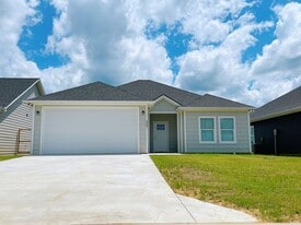 507 Worth Ave in Durant, OK - Building Photo