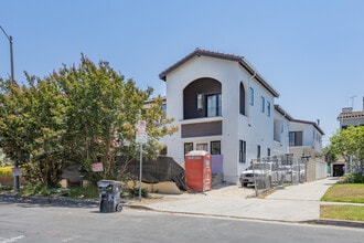 1022 Masselin Ave in Los Angeles, CA - Building Photo - Building Photo