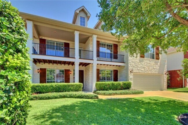 property at 1549 Homewood Cir