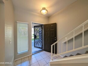 4114 E Union Hills Dr in Phoenix, AZ - Foto de edificio - Building Photo