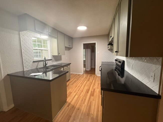 property at 1218 Vance Dr