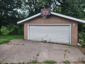 2934 S Marion Rd in La crosse, WI - Building Photo - Building Photo