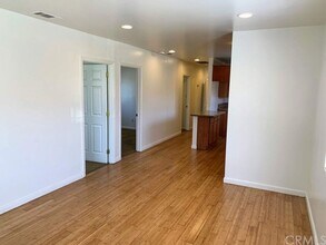 1555 W 204th St in Torrance, CA - Building Photo - Building Photo