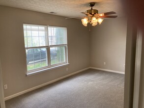 12520 Bridgetown Pl in Louisville, KY - Building Photo - Building Photo