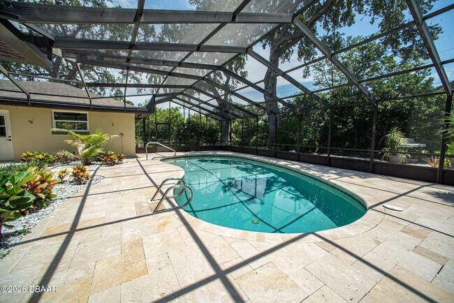 864 S Beach St in Ormond Beach, FL - Building Photo - Building Photo