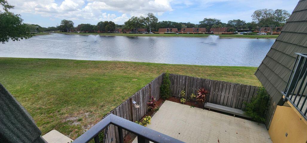 913 9th Way in West Palm Beach, FL - Building Photo